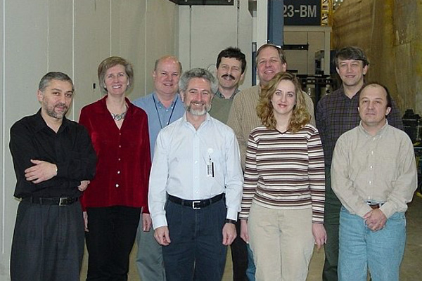 GM/CA CAT staff (except for Shenglan) at the construction site (March, 2003)